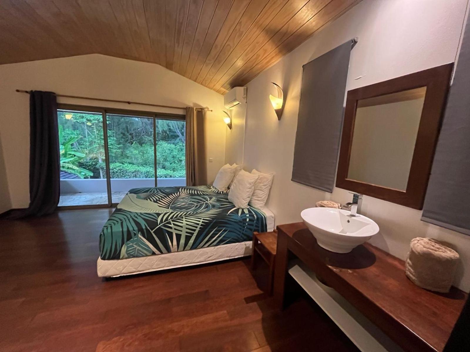 Moorea Temae Villa Walking Dist Beach And Golf 外观 照片
